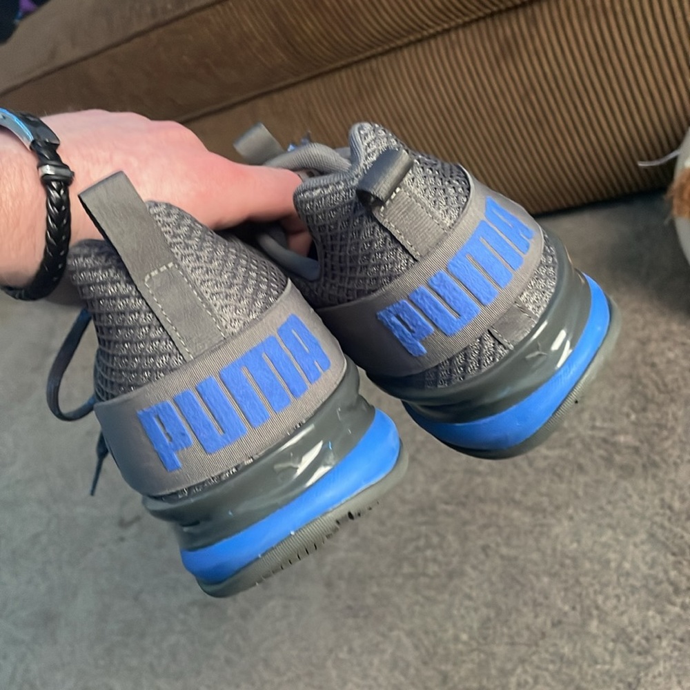 Puma Shoes - Picture 4 of 5